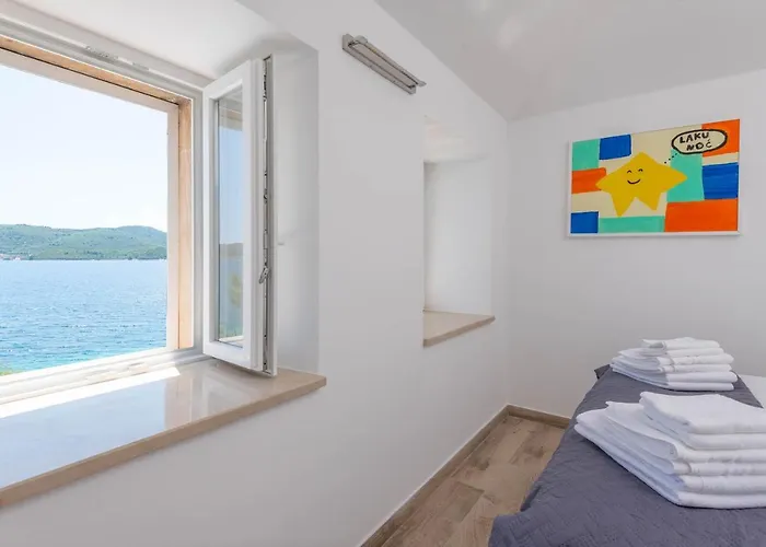 Sasha Βίλα Kuciste