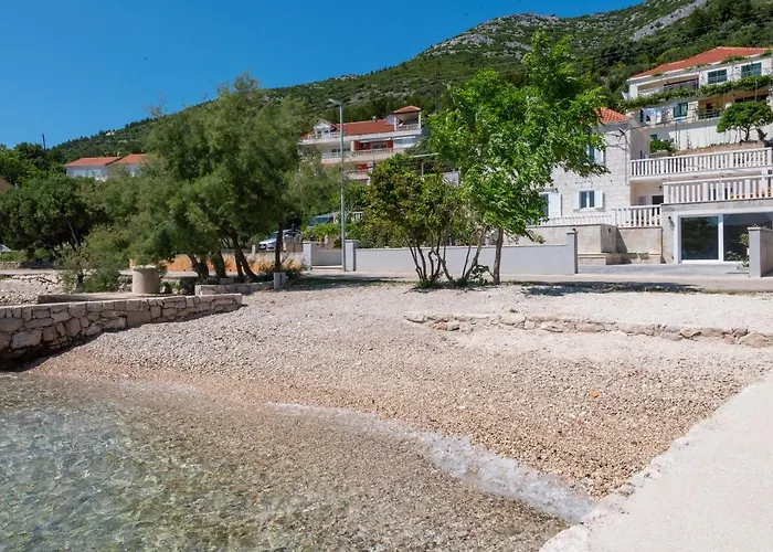 Sasha Βίλα Kuciste