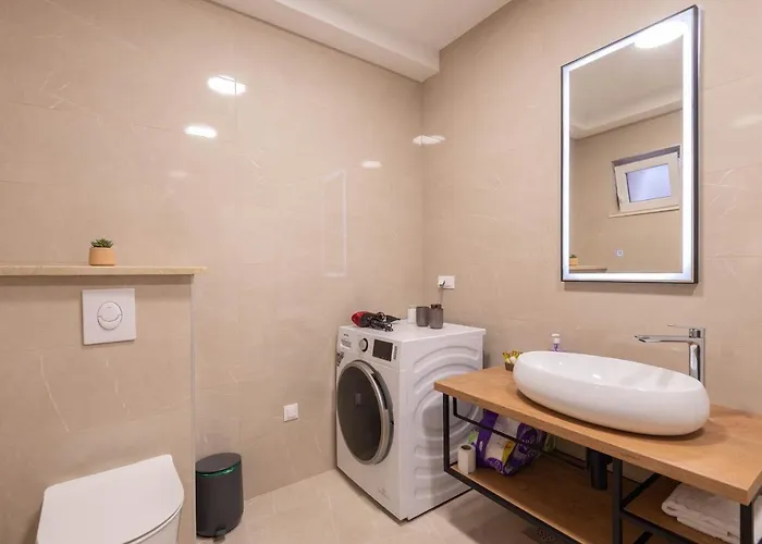 Βίλα Sasha Kuciste