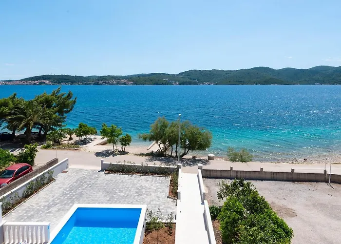 Βίλα Sasha Kuciste